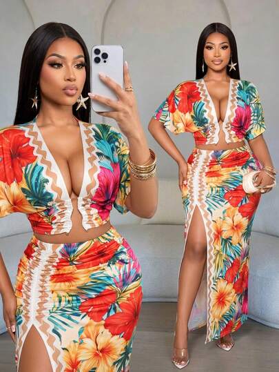 SOLERSUN Women's Plus Size Hawaiian Tropical Print Short Sleeve Crop Top With Ring Detail & High-Slit Maxi Skirt Two Pieces Set ,Sexy Vacation Outfit For Beach & Resort Parties,Plus Size Hawaiian Tropical Print 2 Piece Set, Crop Top & Ruched Split Maxi Skirt For Vacation,Beach Resort Wear For Summer Vacation
