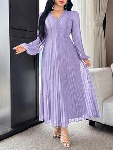 Modelyn Đầm nữ thanh lịch tay phồng phối ren tương phản, xếp ly, dài ngang gối. - Màu tím - Xem 3