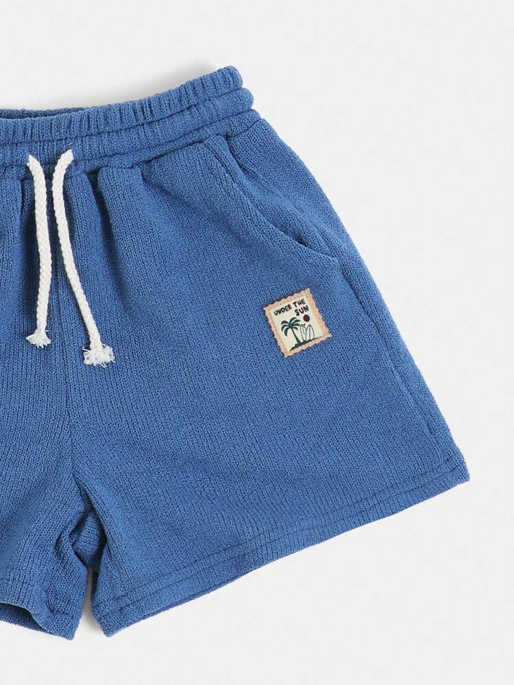 Jungen Blaues Poloshirt und passende Shorts Zweiteiliges Sommer Lässig Outfit mit Kragen und gesticktem Logo Patch