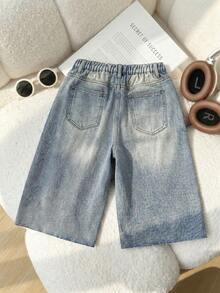 SHEIN Denimly 少女休闲日常都市街头学院风浅色水洗哥特式深色十字印花牛仔百慕大短裤，松紧腰，纽扣前襟 - 淺色水洗藍 - 查看 3