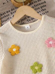 Elladie kids 少女夏季休闲甜美度假风提花针织蜜桃色短袖落肩圆领披肩上衣搭配白色针织吊带背心和粉色梭织百褶迷你裙 - 彩色 - 查看 6