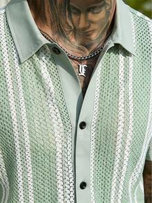 VENTUSAIL Men's Contrast Stripe Print Button Front Casual Short Sleeve Shirt, Holiday - Green - View 3