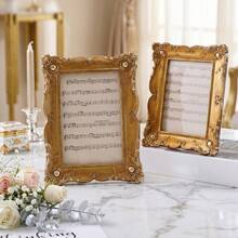 Cirelle 1 pieza, Marco de foto decorativo rectangular con grabado estilo barroco dorado, hecho de resina con estilo europeo retro para almacenamiento y exhibición de fotos en interiores, realzando la atmósfera de la corte francesa, adecuado para marcos decorativos en dormitorios, salas de estar, vestíbulos, salas de estudio, mesas de boda, etc., para ocasiones de regalo como bodas, fiestas de inauguración de la casa, etc., como marco de foto artístico, marco para tarjeta de asiento de boda y como accesorio de fondo para fotografía. - 1PC - Ver 6