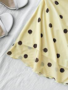 SHEIN Vestido de verano para niñas preadolescentes con lunares amarillos y marrones, busto fruncido y tirantes de malla - Amarillo - Ver 5