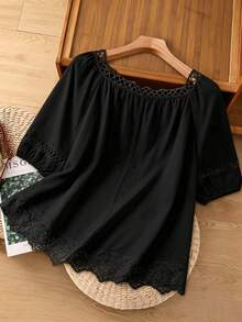SHEIN LUNE CURVE Plus Size Women Floral Embroidery Pattern Casual Versatile Daily Wear Shirt - Black - View 2