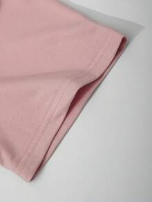Manfinity Homme Bộ đồ nam cỡ lớn gồm áo thun ngắn tay cổ tròn màu trơn và quần short, thích hợp mặc hàng ngày. - Bụi hồng - Xem 4