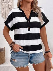 EMERY ROSE New Arrival Plus Size Women Casual Versatile Striped V-Neck Button Short Sleeve T-Shirt - Multicolor - View 3