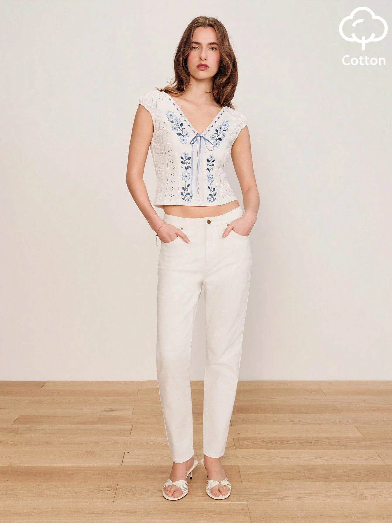 White Skinny Jeans Spring Summer Work Outfits Casual Outfits White Jeans White Cotton Pants