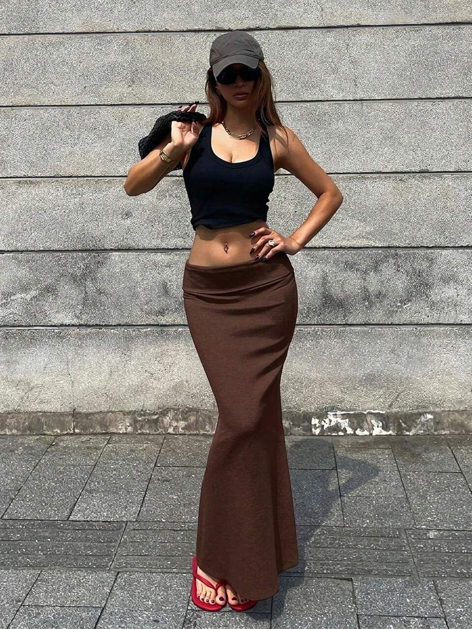 Women's Solid Color Fashionable Minimalist Fitted Skirt