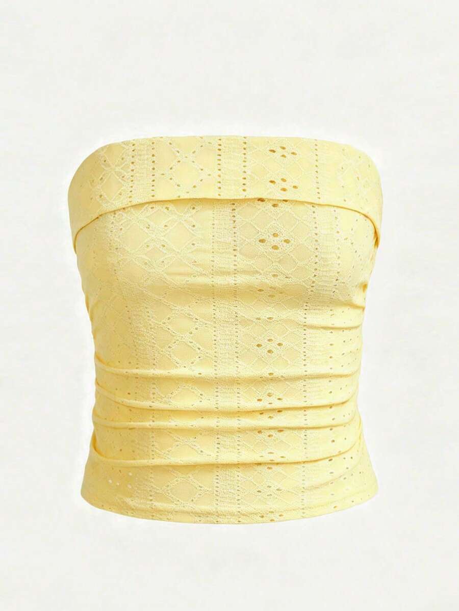 SHEIN 少女无肩带吊带背心 & 透视细肩带设计 & 镂空面料 & 侧边褶皱修身短款上衣 & 甜美温柔风格少女内搭 & 轻薄夏季少女叠穿单品 & 独特精致蕾丝吊带背心 - 黃色 - 查看 1