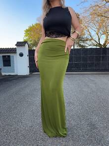 Jeta Ari 女士簡約優雅綠色低腰超長長裙，適用於夏季度假約會 - 綠色 - 查看 5