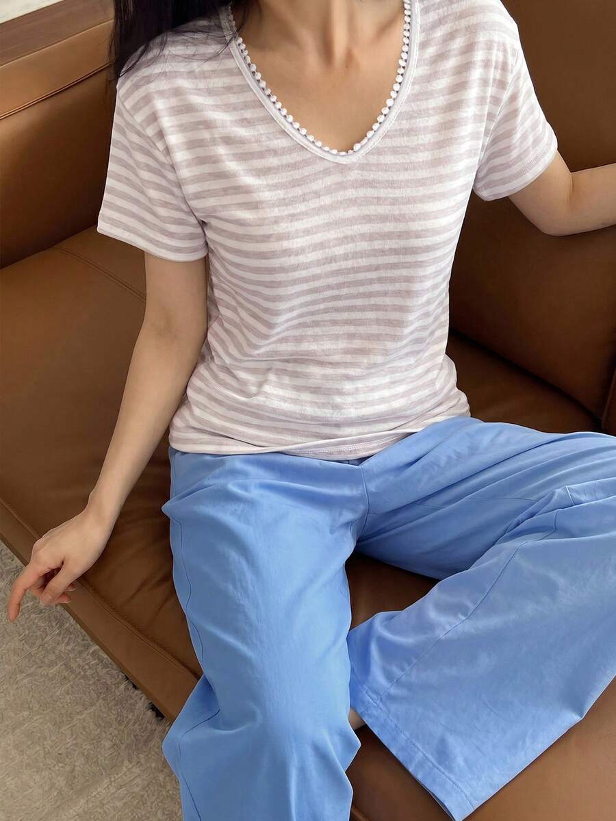 DAZY 女士条纹短袖T恤和裤子睡衣套装 - 粉色 - 查看 1