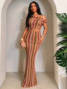 SHEIN SXY 两件套夏季休闲优雅度假纯色杏色钩针编织套装 - 不对称露肩短款上衣和卷腰鱼尾裙，假日装 - 彩色 - 查看 1
