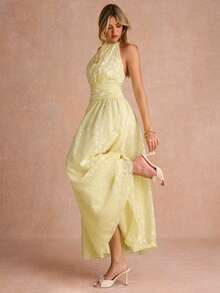 Elegant Halter Backless Slim Dress - Yellow - View 4