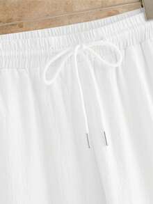 Manfinity RebelGame Men's White Summer Tropical Vacation Linen Set 2 Piece,Mandarin Cutout Collar Short Sleeve Henley Shirt & Drawstring Elastic Waist Casual Pants Set - Multicolor - View 9