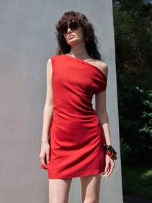 SHEIN Luminelle Đầm ngắn dáng chữ A xếp ly bất đối xứng vai bằng vải lanh màu đỏ mới dành cho nữ mùa xuân/hè. - Đỏ - Xem 4