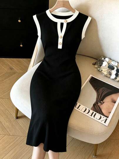 GlowEve CURVE Vestido ajustado de punto con diseño de contraste en negro y blanco de talla grande, vestido de lujo con cuello en V sin mangas y decoración de botones para el verano