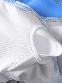 SHEIN Bộ 2 món đồ bơi và quần short họa tiết hoa nhí cho bé gái tuổi teen, kiểu dáng thời trang, giản dị và thanh lịch, thích hợp cho bơi lội, kỳ nghỉ hè, bãi biển, hồ bơi, tiệc tùng, v.v. - Màu xanh nhạt - Xem 4