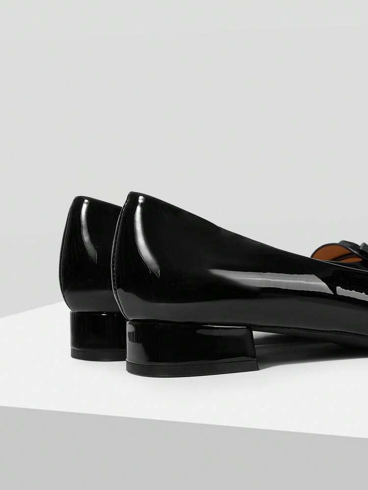 WOMEN'S SQUARE HEAD BUCKLE WITH THICK HEEL FLAT SHOES