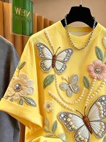 Franclia Plus Size Women Versatile Butterfly & Flower Short Sleeve Casual T-Shirt - Yellow - View 4