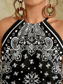 Travachic Plus Size Paisley Print Asymmetric Hem Halter Neck Camisole For Summer Holiday Holiday Vacation Black And White Boho - Multicolor - View 7