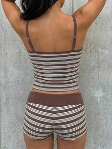 SHEIN EZwear 棕色条纹撞色滚边吊带背心和短裤套装，休闲夏季上衣，适合日常通勤、约会、聚会、秋冬夏三季、圣诞节、新年、感恩节、派对、婚礼、海滩、毕业典礼、时尚、优雅、休闲、外出、约会、预订、通勤、闪亮、情人节、优雅、度假、休闲、Y2K、外出、毕业典礼等场合。 - 彩色 - 查看 2