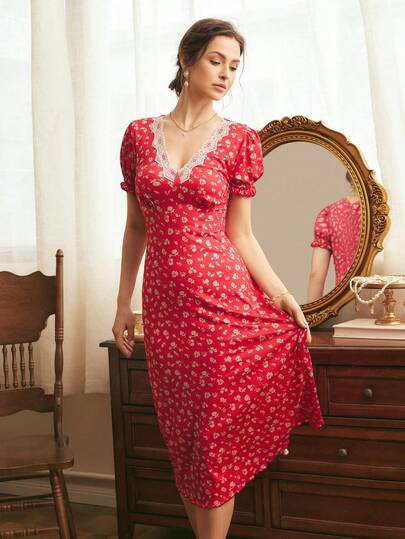 Côtesoire Elegant French Ditsy Floral Lace Patchwork V-Neck Long Nightgown For Women Sleep Red Floral Summer
