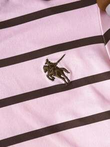 SHEIN 青少年女孩粉色棕色條紋領口針織拼色修身短版上衣，附 Logo 刺繡 - 粉色 - 查看 4