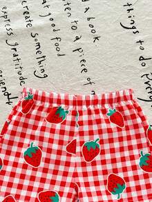 SHEIN LMoss Kids Bộ đồ thường ngày cho bé gái: áo và quần short kẻ caro in hình dâu tây, kiểu dáng thường ngày, có bèo nhún. - Nhiều màu - Xem 6