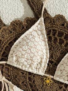 Bonvoyette Bộ bikini 2 mảnh màu mơ, chất liệu ren jacquard, kiểu cổ yếm, mặt dây chuyền kim loại hình hoa, hở lưng, buộc dây bên hông, gợi cảm dành cho nữ. - Màu be - Xem 7
