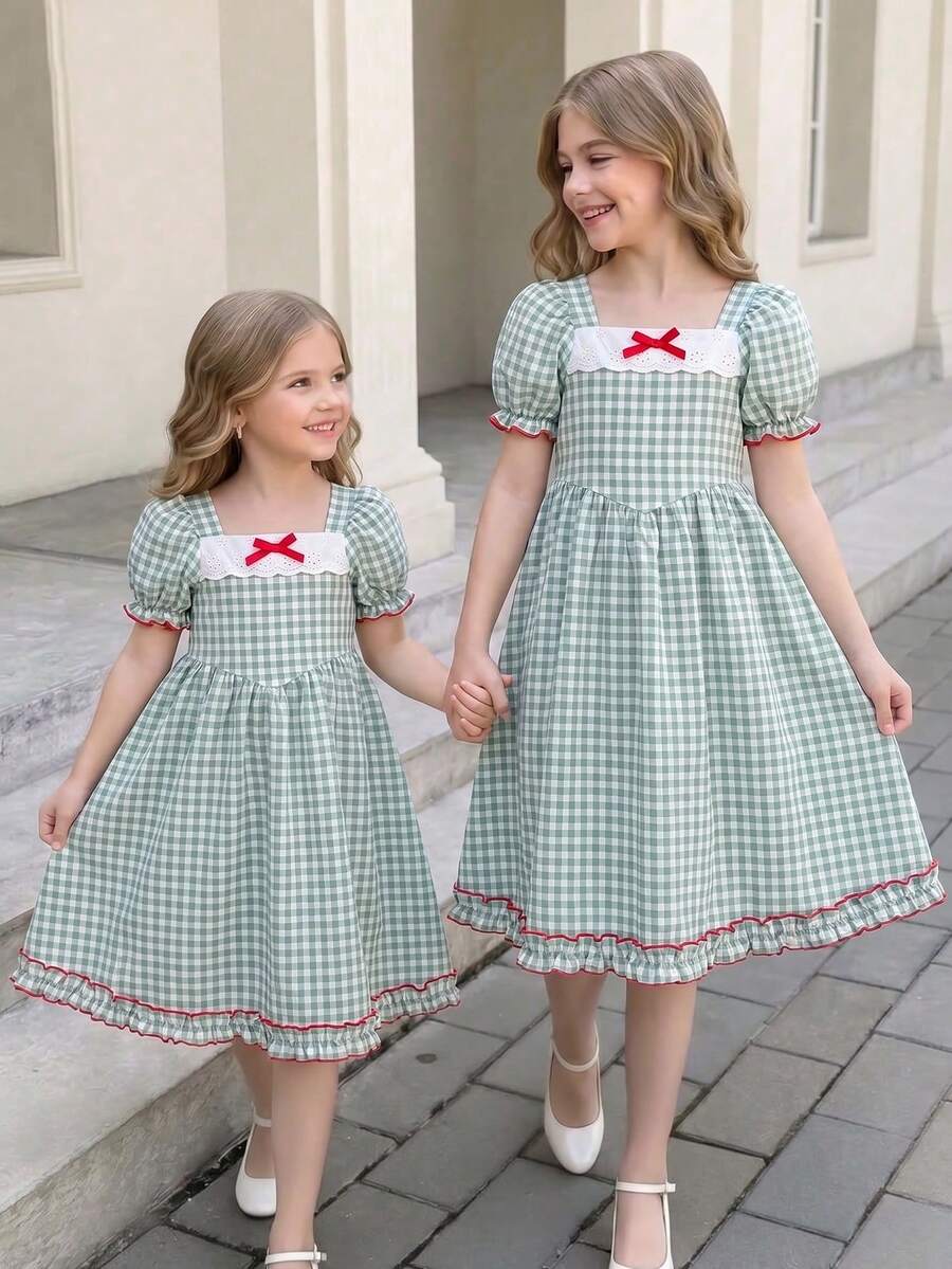 SHEIN Elladie kids 1件装 女童夏季新款露肩泡泡袖荷叶边蝴蝶结腰带格子A字可爱甜美公主裙