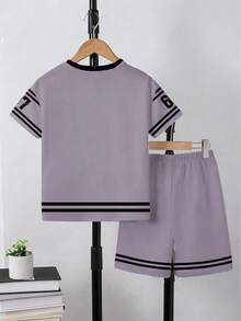 2pcs/Set Tween Boy Casual Creative Graphic Number 67 Striped T-Shirt And Shorts Outfit, Comfortable Daily Wear For Spring, Summer & Autumn - Multicolor - View 2