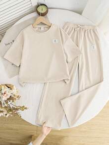 SHEIN 2 piezas Conjunto informal de camiseta de manga corta y pantalones de cuello redondo suelto y cómodo para niñas preadolescentes - Albaricoque - Ver 4