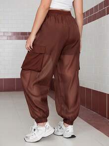 SHEIN EZwear 大码女式休闲运动抽绳腰带翻盖口袋轻薄透气慢跑工装裤 - 鏽棕色 - 查看 2