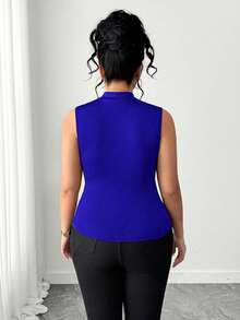 Elenzga Atasan Wanita Ukuran Besar Warna Polos Berlipit dengan Kerah V Silang, Elegan untuk Bepergian - Royal Blue - View 2