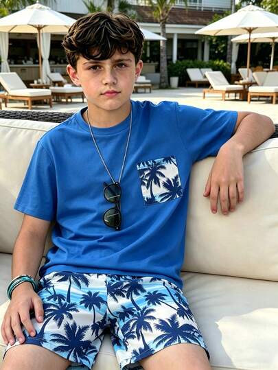 Set de 2 piezas de camiseta azul brillante con bolsillo digital y pantalones cortos con estampado de árbol de coco para niños grandes, adecuado para playa, campamento, casual, salidas, regreso a la escuela, primavera/verano