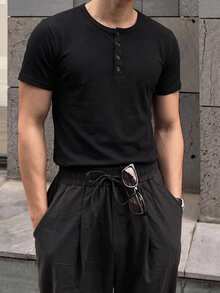 DAZY Camiseta de hombre de ajuste slim con media cremallera, de tela elástica negra - Negro - Ver 5
