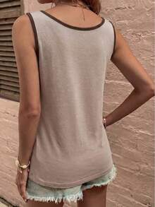 EMERY ROSE Model Terbaru Fashion Wanita Serbaguna Terlaris Atasan Tank Top Leher U Warna Kontras - Khaki - View 2