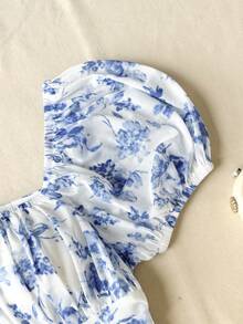 SHEIN Đầm hoa xanh trắng cho bé gái tuổi teen mùa xuân & hè/Dành cho kỳ nghỉ/Ngày lễ/Phong cách cổ điển/Đầm đi biển/Phong cách thanh lịch/Đầm cho bé gái/Phong cách Bohemian/Trang phục Boho/Đầm chống nắng cho bé gái, trang phục ngày lễ - Xanh và trắng - Xem 4