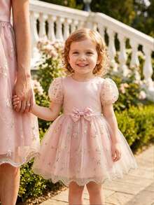 SHEIN Glamorique Kids Đầm dự tiệc thanh lịch, sang trọng màu hồng đào, chất liệu lưới, tay phồng, cổ ngọc trai, eo thắt nơ xinh xắn, gấu đầm xếp tầng có thể tháo rời, thích hợp cho bé gái. - Hồng - Xem 3