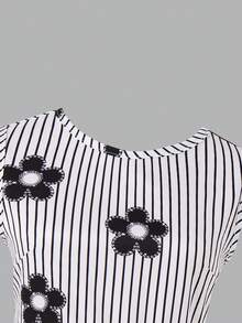 Conjunto de 2 peças para meninas pré-adolescentes: roupa elegante para férias, composta por blusa regata de gola redonda com laço nas costas e calça pantalona folgada. - Multicolorido - Ver 3