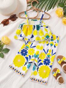 SHEIN Playful Pals 两件套女童碎花宽松吊带背心+裤子，度假风休闲夏季套装。色彩缤纷的碎花吊带背心套装，采用舒适透气的面料，宽松版型设计，适合女孩日常穿着、户外玩耍或家庭聚会。 - 彩色 - 查看 2