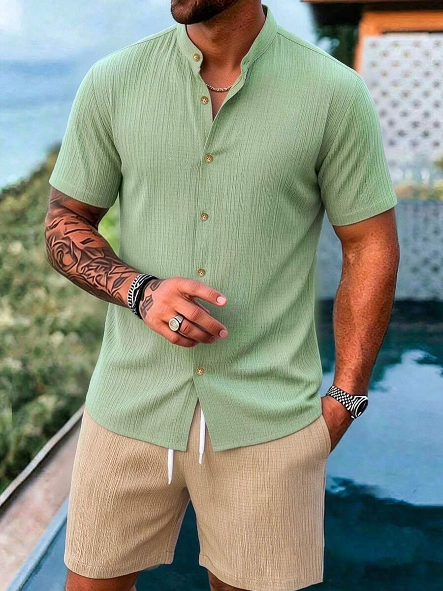 Manfinity Homme Men's Green Front Button Short Sleeve Shirt And Slant Pocket Shorts Set - Multicolor - View 1