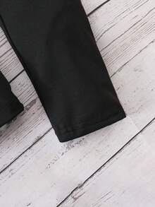 SHEIN Bebé niña Pantalones con blusa ribete con fruncido de manga con volante con cinturón - Caqui - Ver 8