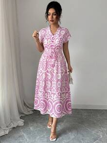 lenzga Vestido midi elegante bohemio para primavera/verano con nuevo diseño francés, de mangas cortas, escote en V, hombros caídos, cintura anudada y falda plisada en estampado azul y blanco - Azul y blanco - Ver 10