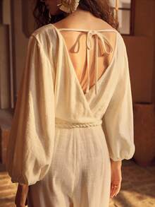 MOTF PREMIUM Bộ jumpsuit nữ chất liệu pha lanh, dáng dài, thích hợp cho kỳ nghỉ xuân hè. - Màu be - Xem 3