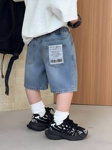 SHEIN 男童夏季复古休闲拼接宽松蓝色牛仔短裤，带侧袋，适合春夏穿着，春假穿搭 - 淺色水洗藍 - 查看 4