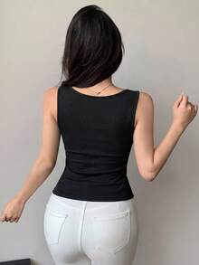 DAZY 女款極簡純色時尚百搭背心，適合日常通勤 - 黑色 - 查看 4