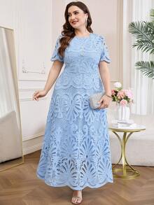 SHEIN Clasi 大码女式圆领短袖镂空设计优雅连衣裙 - 藍色 - 查看 1