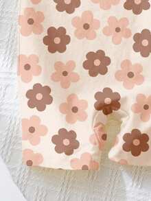 [Ngẫu nhiên 5 chiếc, Gửi 1 chiếc] Bộ áo liền quần in hoa vintage cho bé gái, nữ tính, thoải mái, phong cách Y2K, Kawaii, áo liền quần không tay thường ngày cho bé gái, phù hợp cho mùa xuân/hè, trang phục mùa hè dễ thương, đồ trẻ em mùa hè, đồ đi chơi mùa hè, phong cách Hàn Quốc, thoải mái dễ chịu, trẻ em sành điệu, Y2K, Kawaii, dự tiệc, hàng ngày, kỳ nghỉ, dễ thương, thoải mái, mùa hè 2026, phong cách Cottagecore, thường ngày cuối tuần, đi chơi gia đình, trang phục chụp ảnh, thoải mái, áo thun in hình cho bé và trẻ em - Nhiều màu - Xem 5